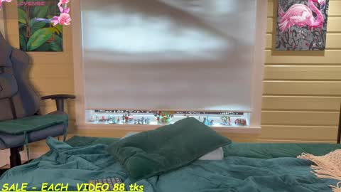 Snapshot of _yoursecretcrush_ chatting on 6, 6, 2026 YourSecretCrush online show from 6, 6, 2026