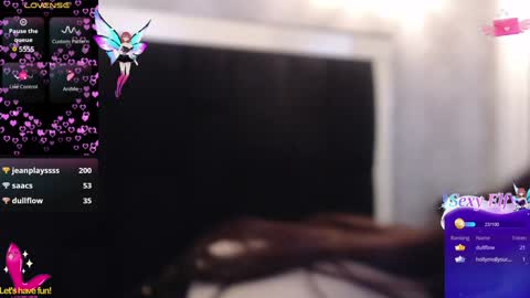 Yuyi online show from 8, 2, 2025