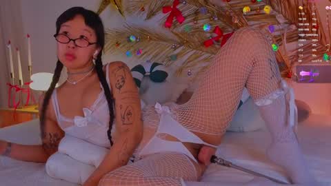 Snapshot of a1ly chatting on 26, 12, 2024 Ally online show from 26, 12, 2024