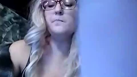 Snapshot of a6909 chatting on 27, 12, 2024 Bree Anna online show from 27, 12, 2024