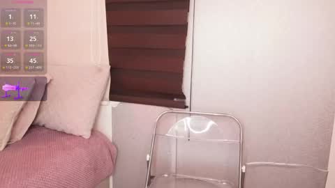 Alexandra  online show from 22, 4, 2026