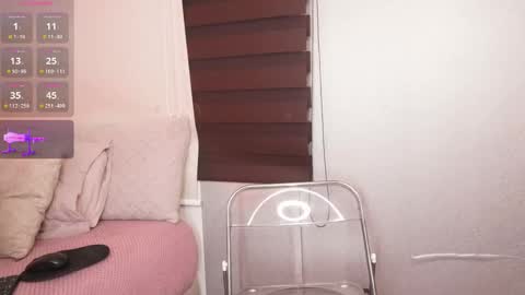 Alexandra  online show from 27, 4, 2026