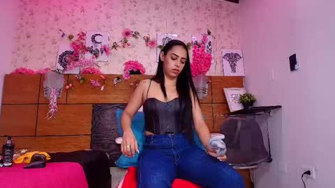 Aisha online show from 13, 9, 2025