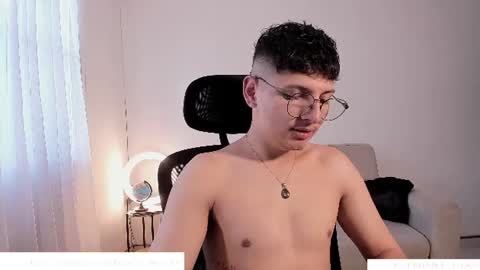 a_lejandro08 online show from 22, 7, 2026