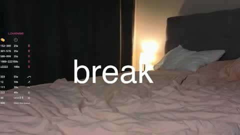 Mila and Jess online show from 1, 3, 2025