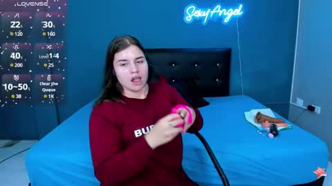 Abby Lee  online show from 17, 12, 2024