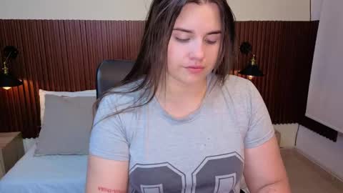 Abby Lee  online show from 26, 4, 2026