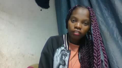 aadienne online show from 24, 4, 2026