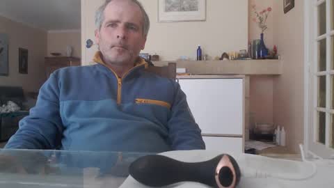 Aalex1717 online show from 5, 3, 2025