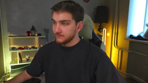 Alex online show from 2, 10, 2025