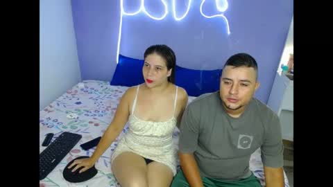 Laura y Angel online show from 5, 5, 2026