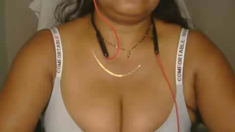 aaradhya_sexy_88 online show from 26, 6, 2026