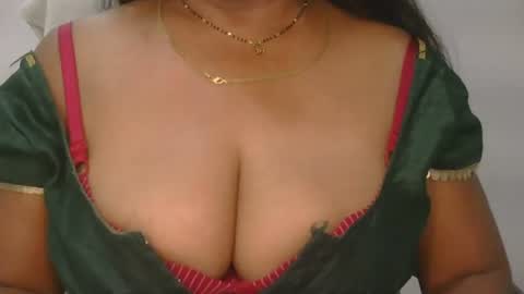 aaradhya_sexy_88 online show from 29, 6, 2026