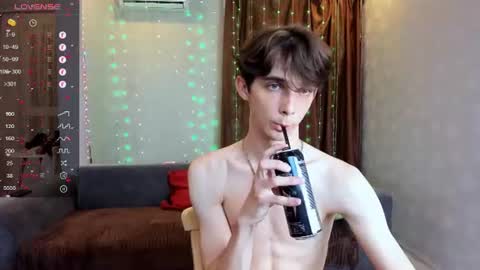 Aaron Bang online show from 18, 6, 2026