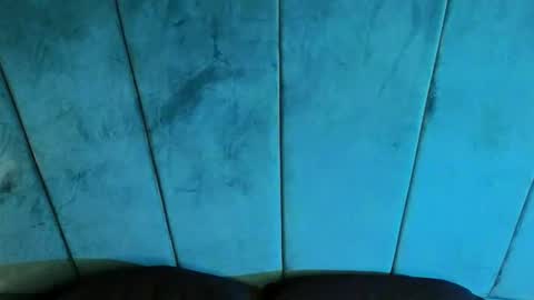 Aaron Ezequiel online show from 24, 10, 2025