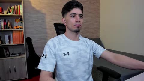 Aaron online show from 27, 2, 2025