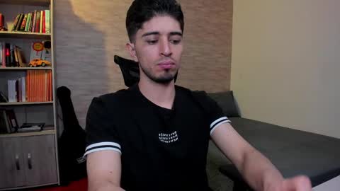 Aaron online show from 3, 3, 2025