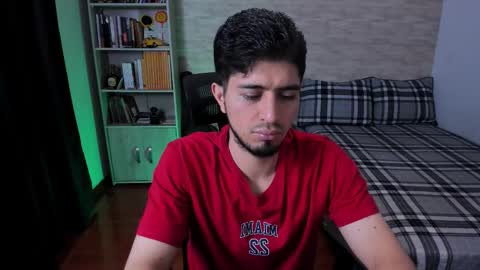 Aaron online show from 12, 9, 2025