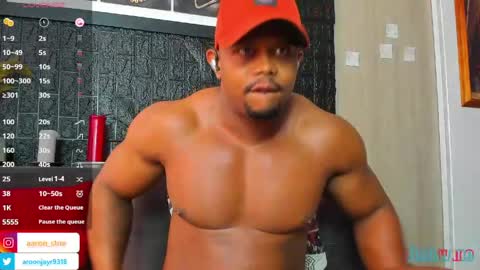 Aaron online show from 26, 4, 2026