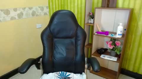 im NiallDun online show from 14, 12, 2024