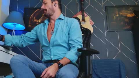 Aaron online show from 21, 9, 2025