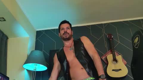 Aaron online show from 8, 3, 2026