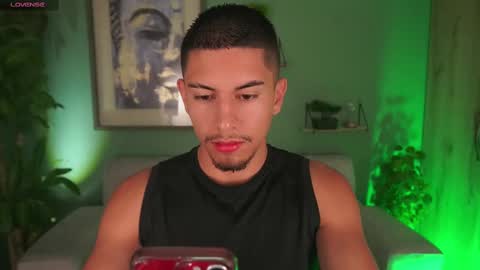 AARON  online show from 25, 2, 2025