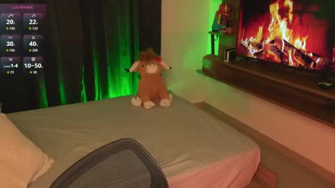 AARON  online show from 27, 5, 2026