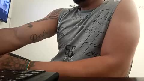 ig aaron hunter123 online show from 6, 1, 2025