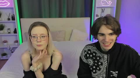 Snapshot of aataraxx chatting on 14, 12, 2024 Fiona and Harry online show from 14, 12, 2024