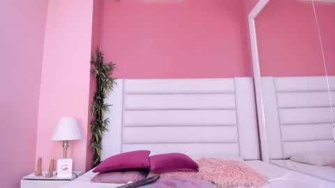 abbey_walker online show from 15, 2, 2025