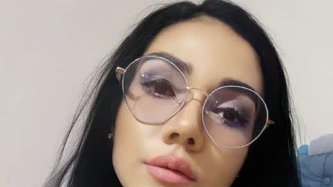 Abbi mooncb online show from 11, 1, 2025