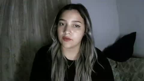 Abbie cute online show from 6, 3, 2026