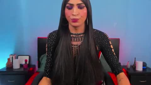 Abbigail Fuster  online show from 3, 1, 2025