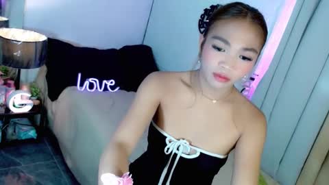 abby_luxpinay online show from 26, 11, 2025