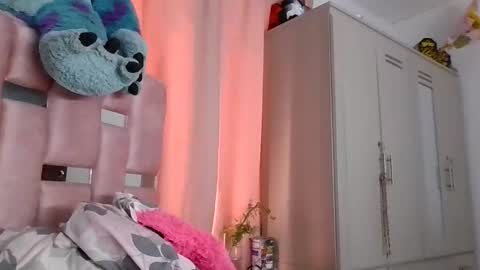 abby_moss_2 online show from 30, 10, 2025