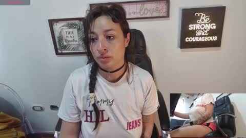 Snapshot of abby_taylorr_ chatting on 18, 5, 2026 Vannesa online show from 18, 5, 2026
