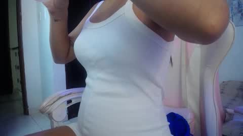 Snapshot of abby_tgn chatting on 2, 10, 2025 ABBY online show from 2, 10, 2025