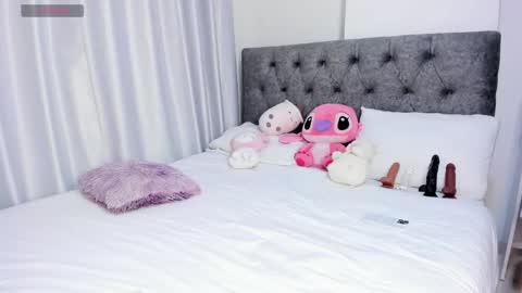 Snapshot of abbyfoxx_ chatting on 13, 5, 2026 Abby online show from 13, 5, 2026