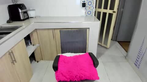 sara online show from 26, 4, 2026