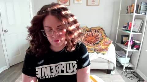 Abby James online show from 25, 2, 2025