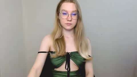 Snapshot of abbymoore__ chatting on 24, 6, 2026 Abby Lovense is active online show from 24, 6, 2026