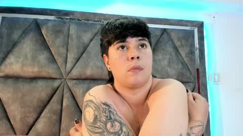 Abby Smith online show from 4, 6, 2026