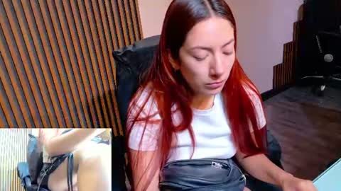 Snapshot of abbystones chatting on 10, 6, 2026 Abby Stones online show from 10, 6, 2026