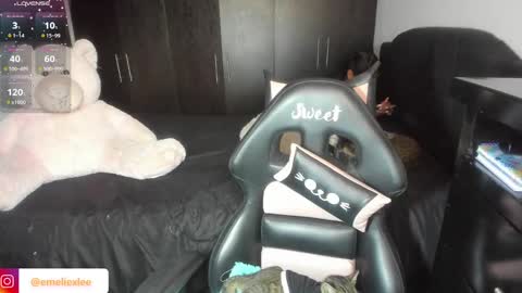     online show from 5, 2, 2025