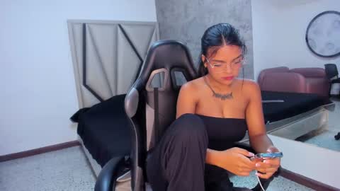 Abby  online show from 30, 6, 2026