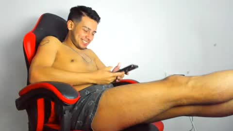 Snapshot of abelasburgo chatting on 11, 7, 2026 Independence model AbelAsburgo online show from 11, 7, 2026