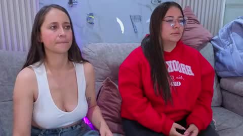 abella_as_ online show from 22, 4, 2026