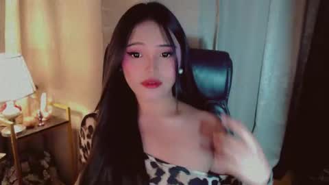 Abetterchristine online show from 25, 7, 2026