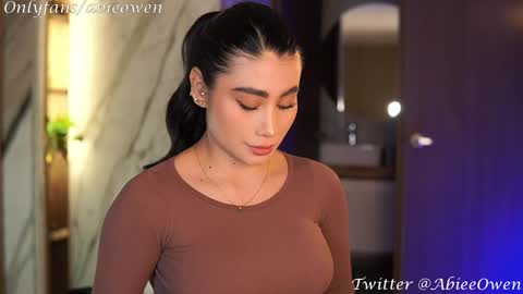 Snapshot of abie_owen chatting on 10, 1, 2025 abie_owen online show from 10, 1, 2025